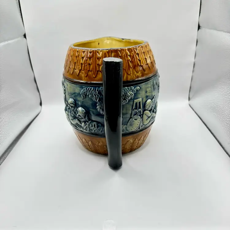 Vintage 1920s MAJOLICA Barrel Beer Pitcher Handmade Pottery, BREWERIANA Liquor Hand-painted Glazed, Made In Japan