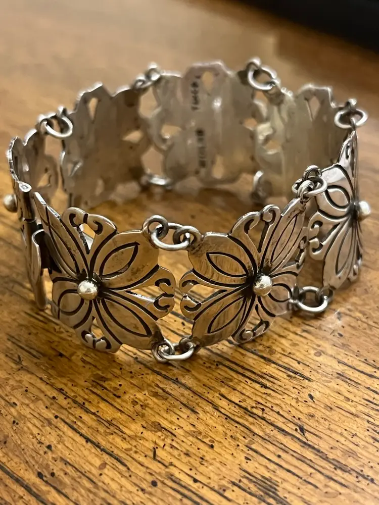 Sterling Silver Taxco Vintage Floral Linked Bracelet 7”