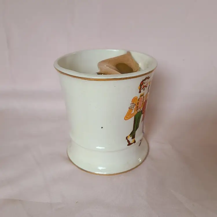 Vintage Enesco Barbershop Quartet Band Mustache Mug 12oz Gold Gilt Shave Coffee