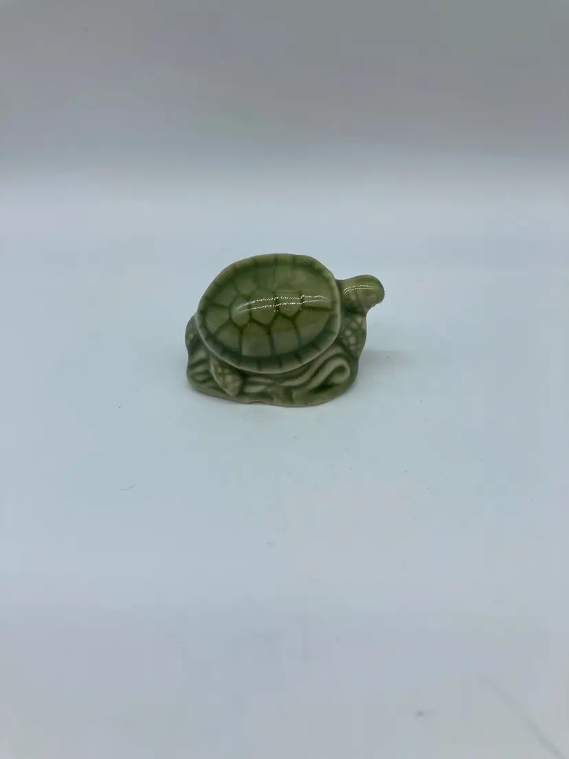 Vintage Wade Whimsy Green Sea Turtle England