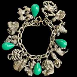 Zodiac Charm Bracelet, Astrological Signs, Astrology Jewelry, Celestial Jewelry, Celestial Bracelet, Zodiac Songs Bracelet, Vintage Costume Jewelry, Vintage Jewelry, Cast Metal Charms And Glass Charms