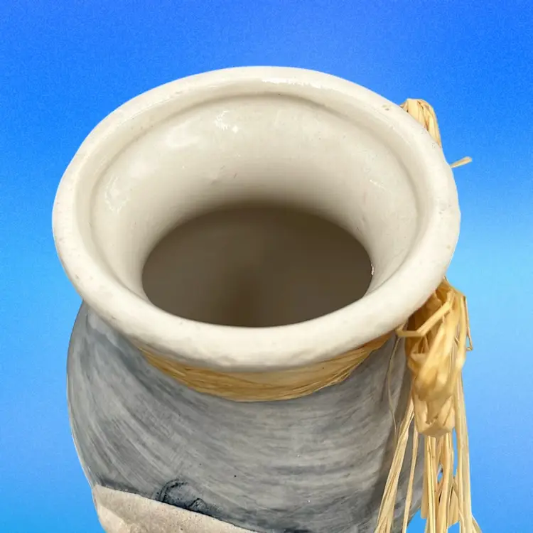 Ceramic Shell Vase, 5” Tall