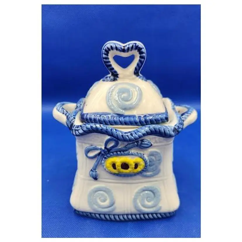 Vintage tea bag holder