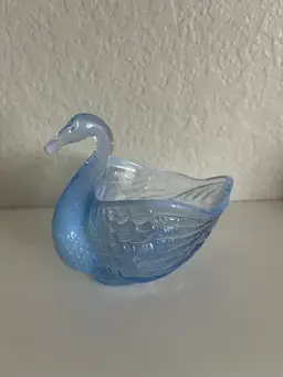 Fenton Glass Opalescent Colonial Blue Swan Bowl Trinket Dish Vintage