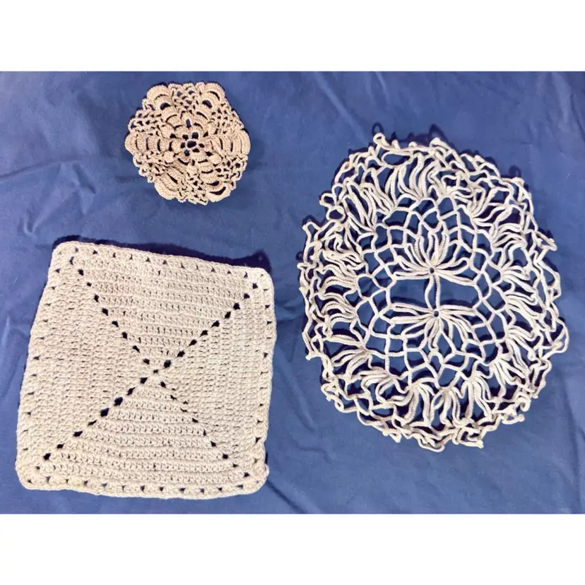 Vintage Crochet Doily Set