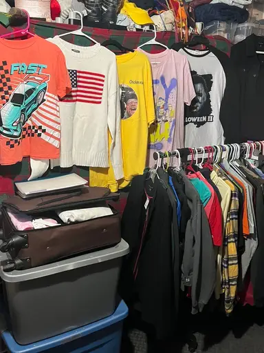 More Tote Grabs Tonight Let Me Know What You’re Looking For 