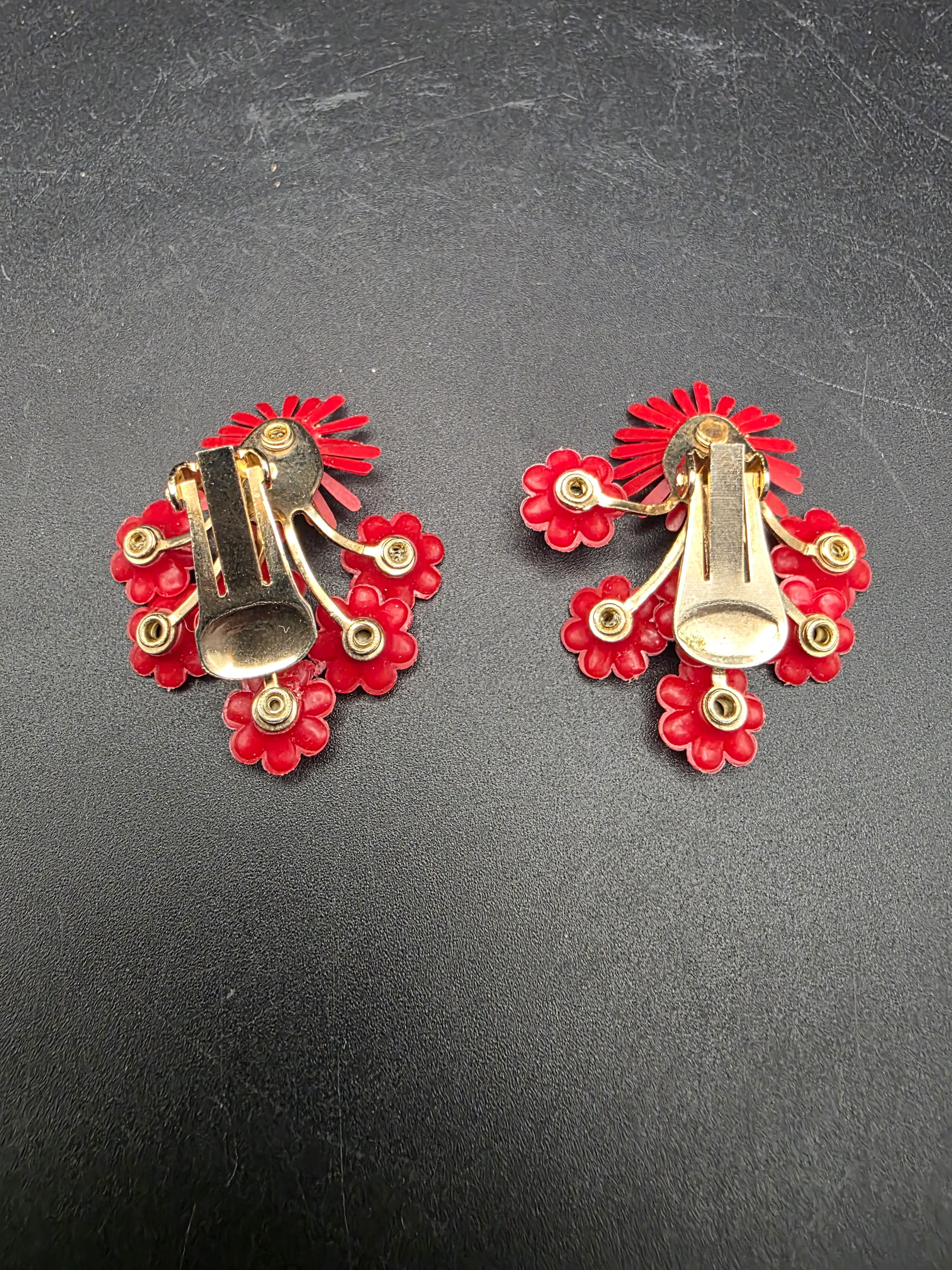 Image 2 of 2