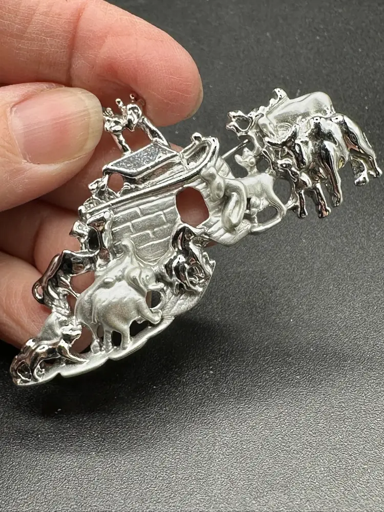 RARE Danecraft Noah's Ark Brooch, Silver Tone in Shiny and Matte 80’s