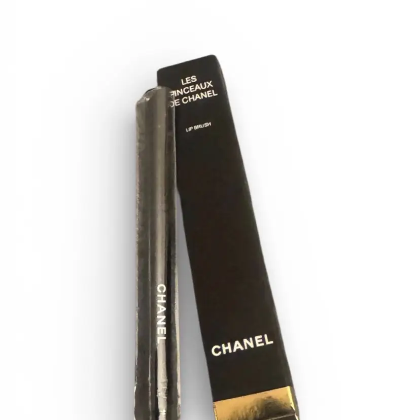 Chanel Lipstick Brush