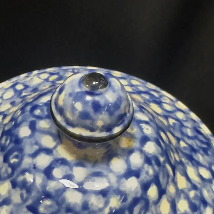 #1645 Vintage Quon Quon Company Country Manor Blue White Spotted Splatter Ceramic Canister With Lid
