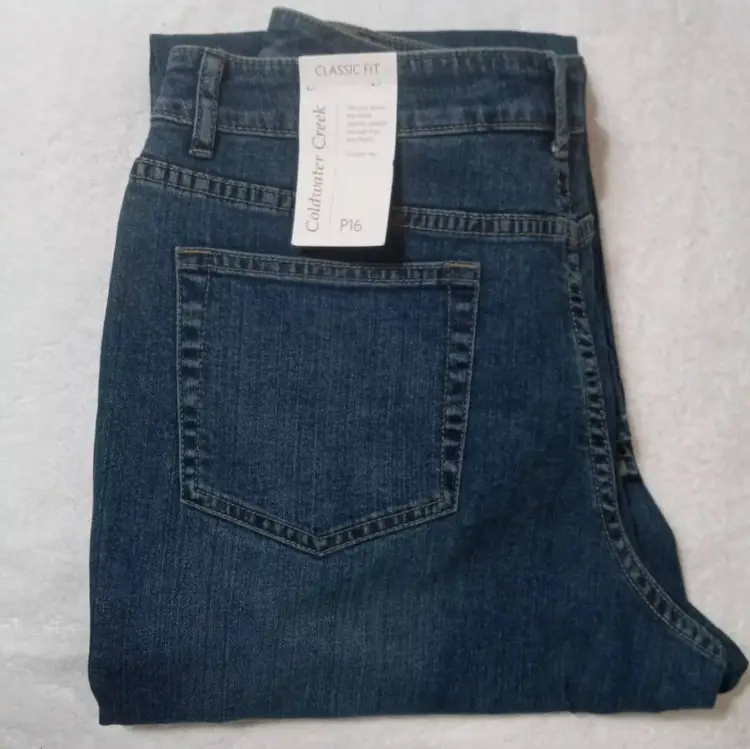 Coldwater Creek Womens Size P16 Classic Fit Straight Leg Jeans NWT