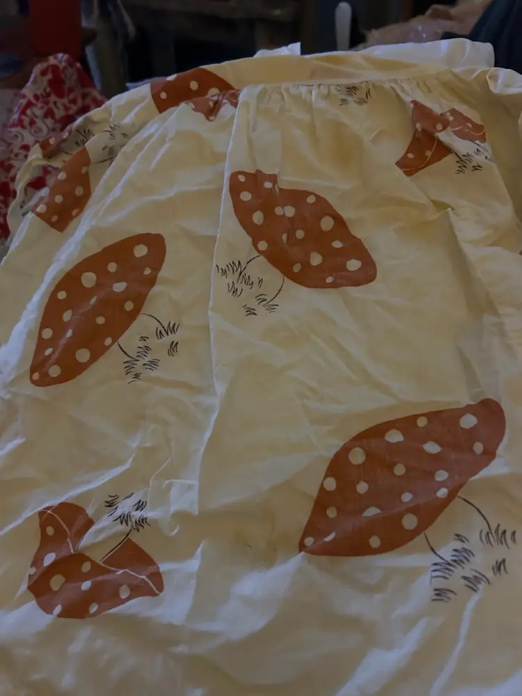 Vintage Cotton Apron With Mushrooms