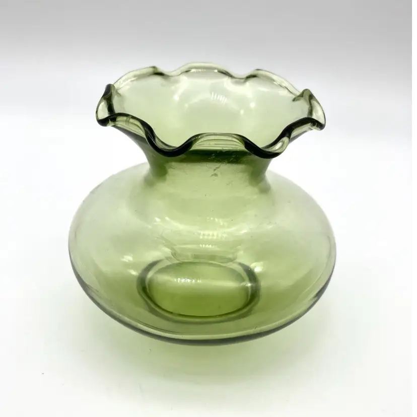 BIN - Vintage Anchor Hocking Squat Bud Vase Olive Green 3.5”