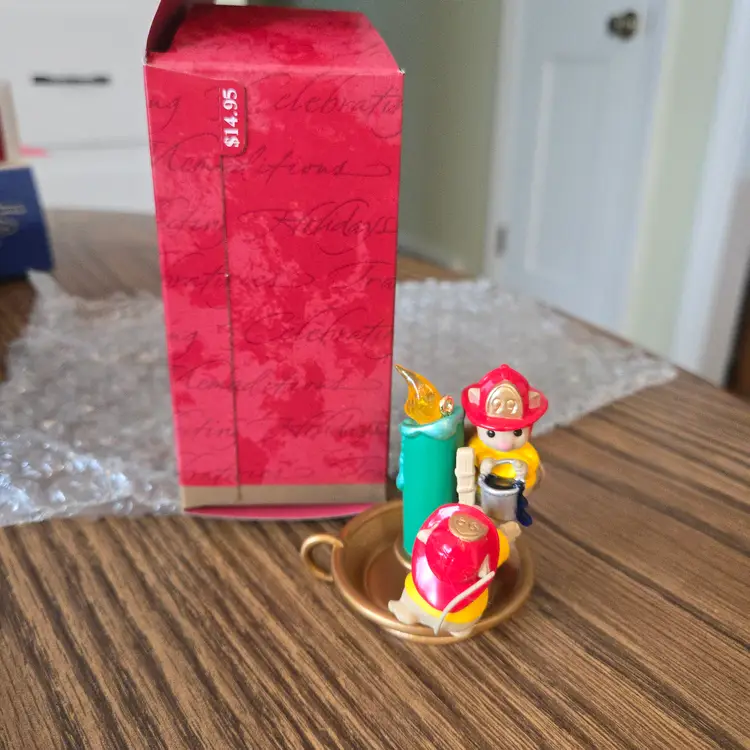 1999 Hallmark Flame-Fighting Friends Ornament - Cute Mice!