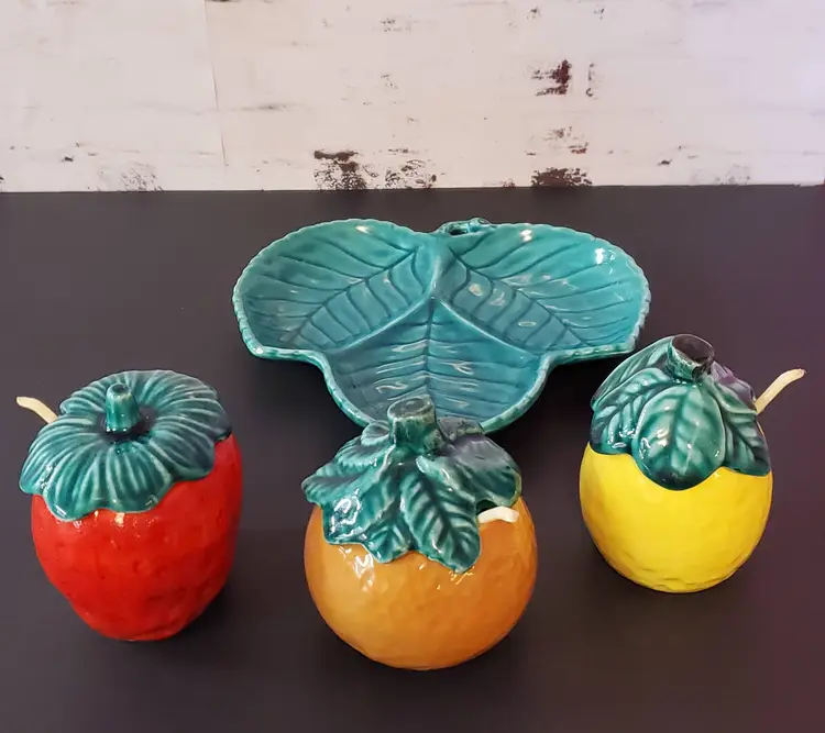 Vintage Trio Condiment Jar with Leaf Undertray (1950s - 1960s)