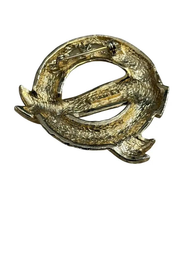 Season’s Greetings Wreath Brooch