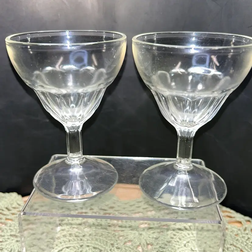 Pair Of Vintage Federal Wide Panel Cordial Clear Glasses.