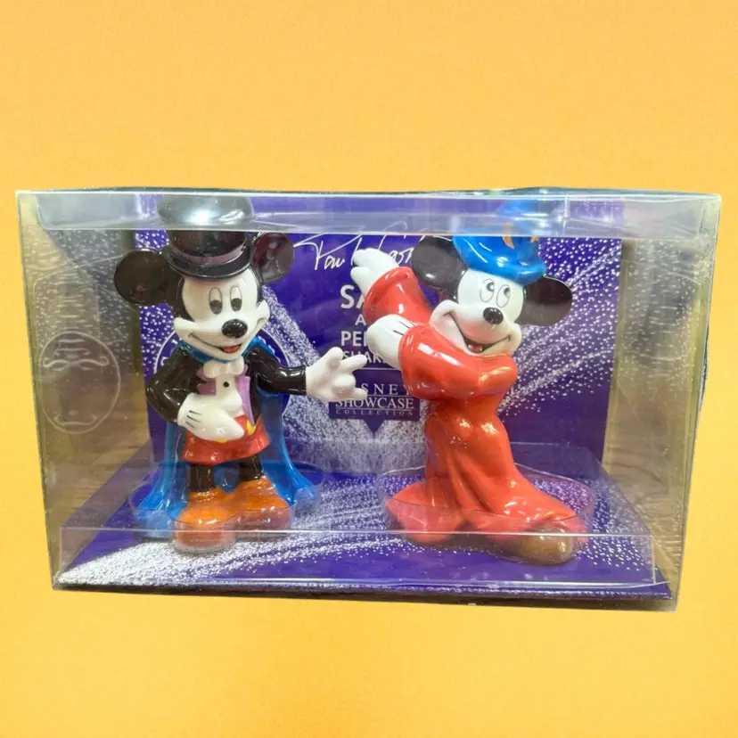 2003 DISNEY Cardew Mickey Mouse Fantasia Salt/Pepper Shaker Set W/ Box