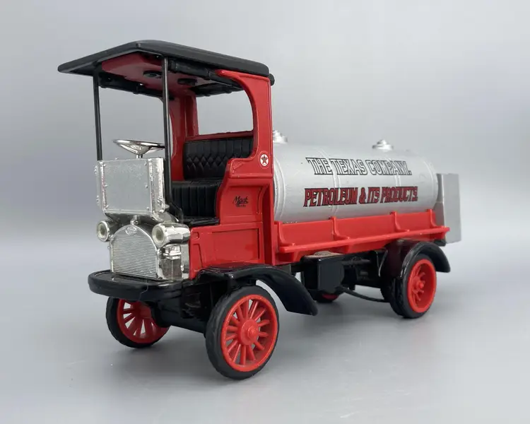 1995 Edition ERTL #12 1910 Mack Senior Die-Cast Metal Vehicle Truck Bank - The Texas Company Petroleum & Its Products
