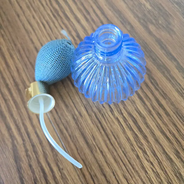 Vintage Blue Ridged Glass Perfume Bottle with Atomizer - please read!