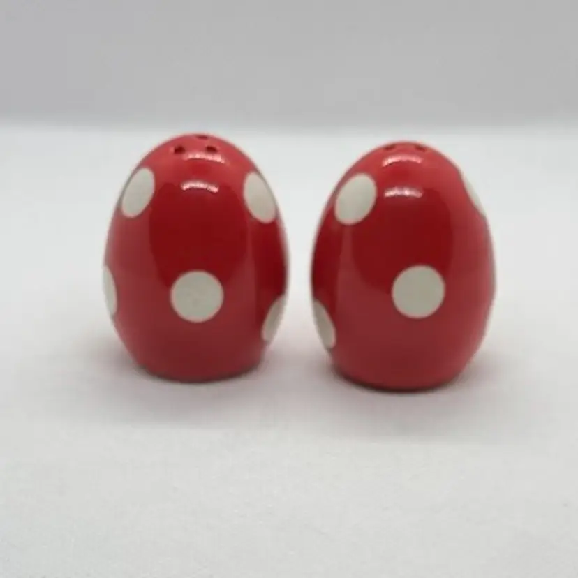 Red & White Polka Dot Egg Shaped Salt & Pepper Shakers
