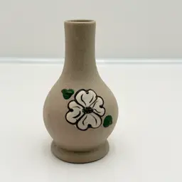 Dana - Pigeon Forge Small Pottery Dogwood Bud Vase