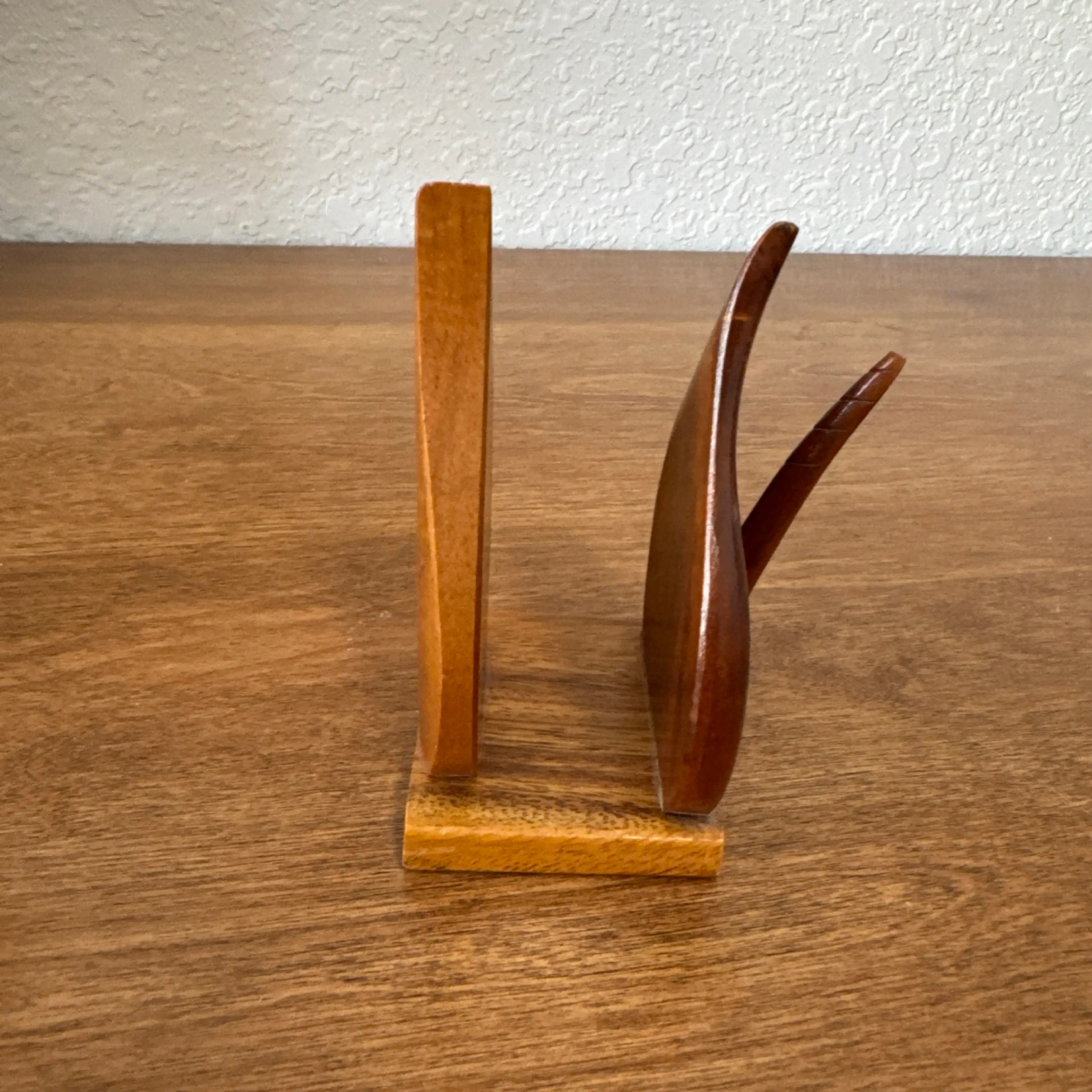 Image 4 of 8