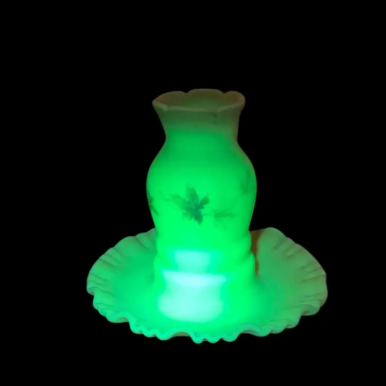 Fenton Maple Leaf Autumn Leaves Burmese Art Glass Fairy Lamp – One Piece 7”