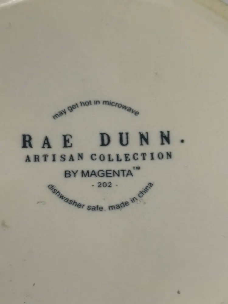 Food Dish Cat/Small Dog Modern Rae Dunn Artisan Collection “The BOSS” Off White Ceramic By Magenta