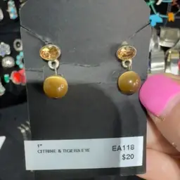 TE EARRINGS