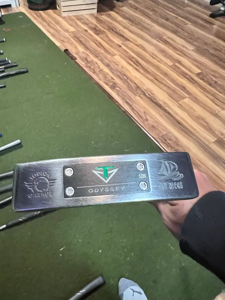 Toulon Garage San Diego. Used 33”