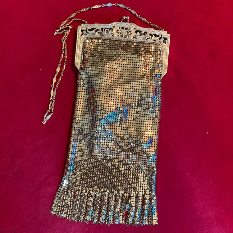 VTG Whiting & Davis Gold Metal Mesh Evening Bag With Fringe Label