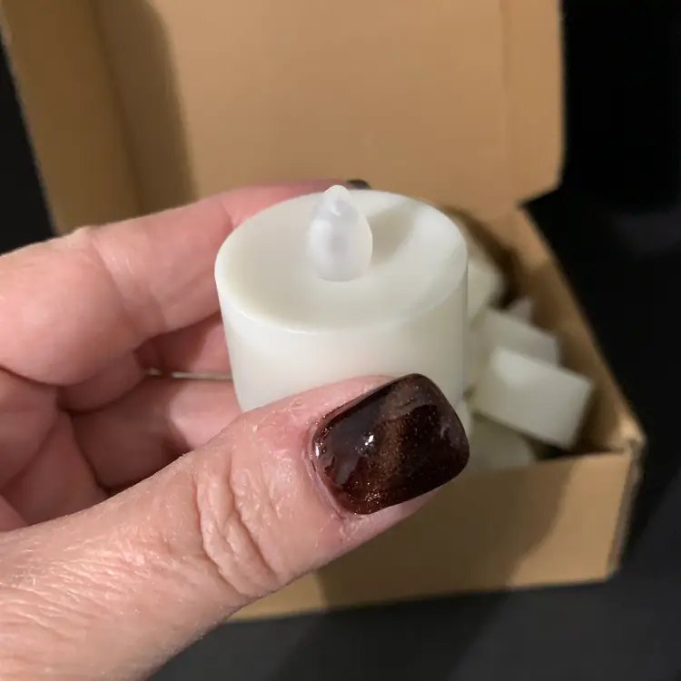 44 Battery Operated Tea Lights