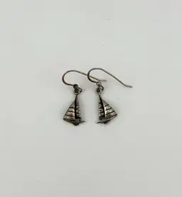 Vintage Kabana Sterling Silver Sailboat Pierced Earrings 1.25”