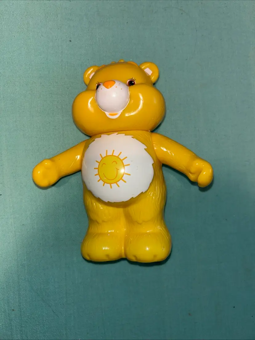 VINTAGE FUNSHINE CARE BEAR BUBBLEBATH CONTAINER- MOVABLE  ARMS