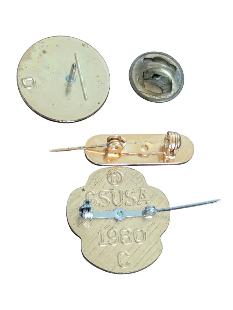 3 Lot Vintage Girl Scout Pins Brooches Badges Logo Yellow Bar Clover Holder