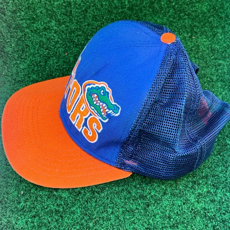 Vintage Florida Gators Snapback New Era Trucker Hat