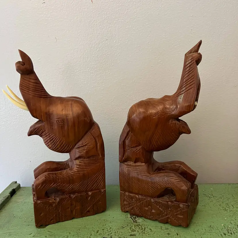 Hand Carved Wooden Pair Of Elephant Head Book Ends. One is Missing Tusks. Library Bookshelf Safari Africa Decor 1970s