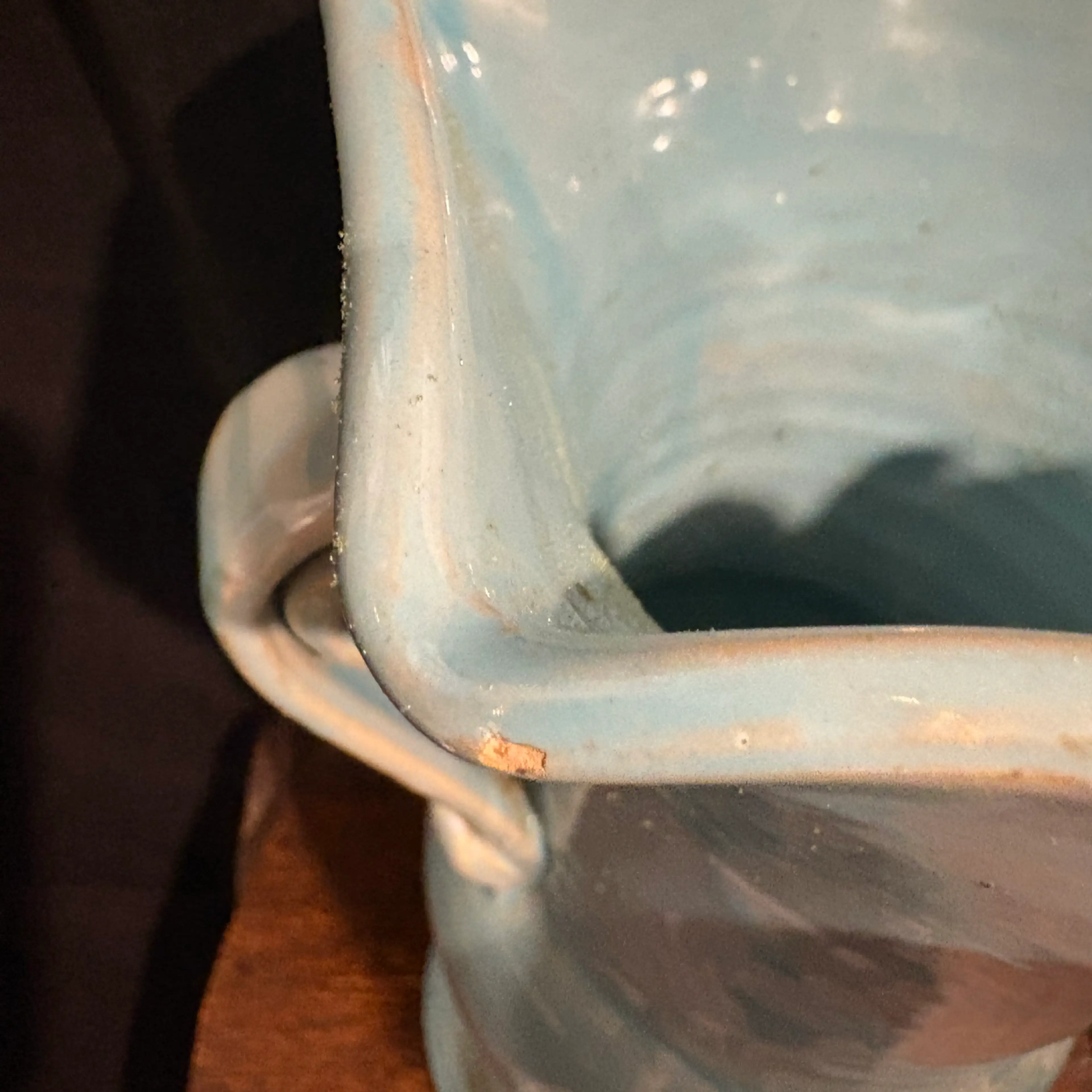 Image 4 of 8