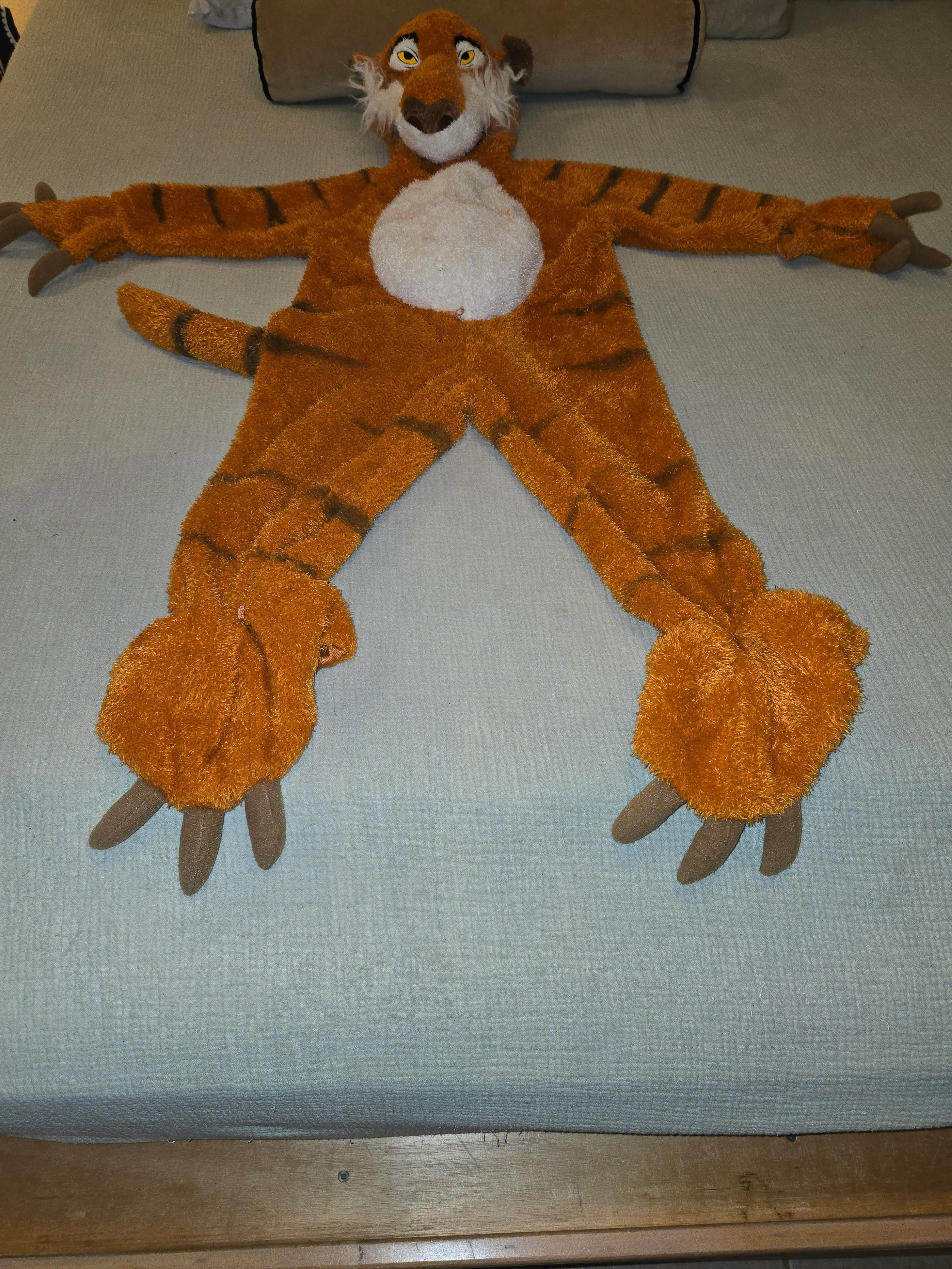 Image 3 of 10