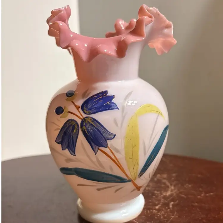 6” Ruffle Top Bristol Glass Bud Vase