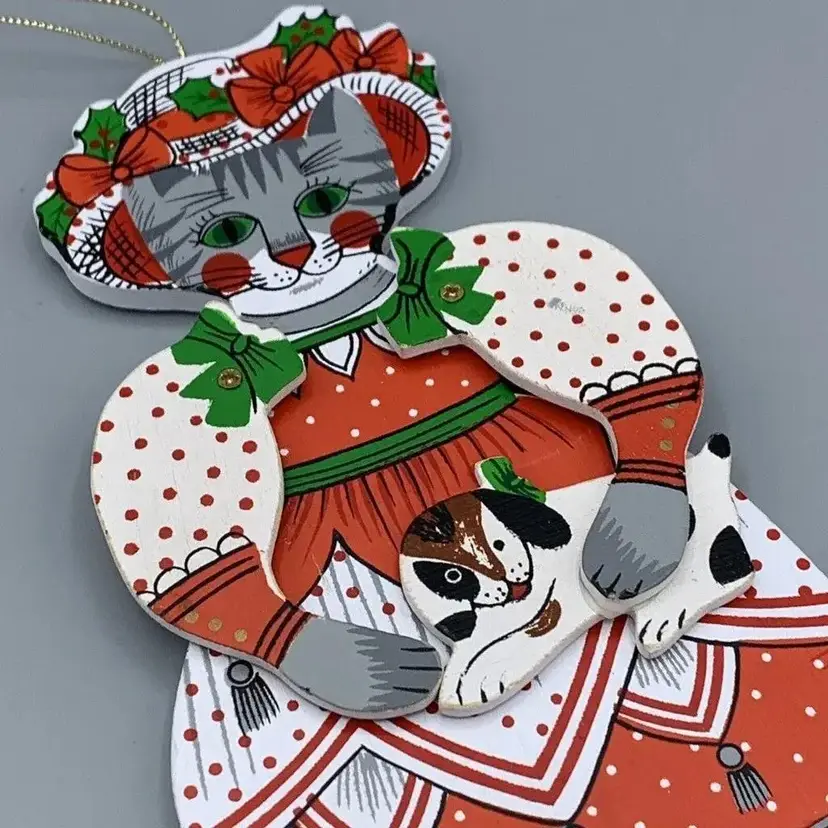 Vtg 1984 Stephanie Siegel Jointed Wooden Ornament Holiday Cat Holding Puppy Dog