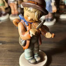 Hu079. Vtg Goebel Hummel Figure "Little Fiddler"  #4