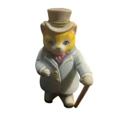 1985 Amid J.P Buster Porcelain Figurine