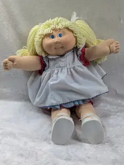 Cabbage Patch Kids Girl Doll Fully Dressed Original Clothes Soft Body Vintage Blonde Yellow Hair Long 17in 1980sdress Panties Shoes 1982