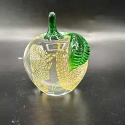 Murano Adventurine Apple W/ Green Stem And Leaf