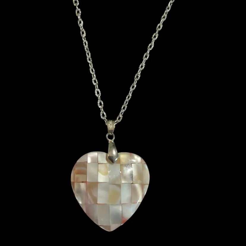 Gorgeous Silvertone Mother Of Pearl Heart Shape Mosaic Pendant Necklace. Not Signed