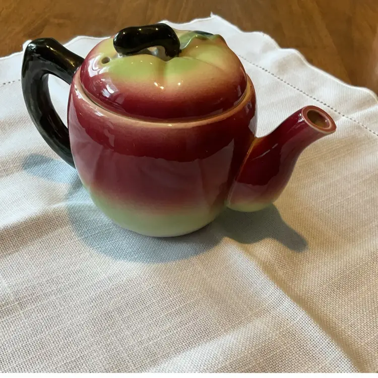 Small Apple Teapot