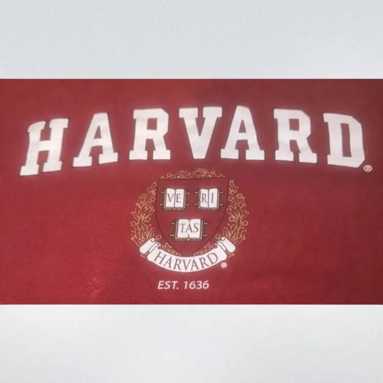HARVARD Crimson T-Shirt Burgundy Red University College NCAA, Adult Medium