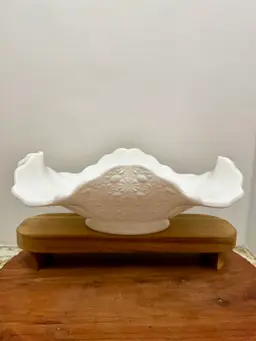 Fenton Large Milk Glass Daisy & Button Centerpiece Bowl